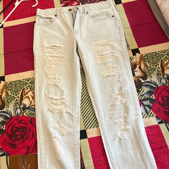 Forever 21 denim ripped jeans - Picture 1 of 2